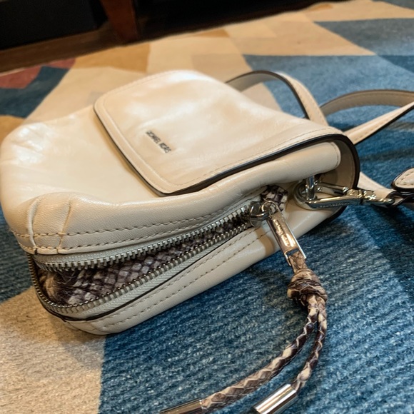 MICHAEL Michael Kors Isabel Leather Crossbody - Picture 8 of 12